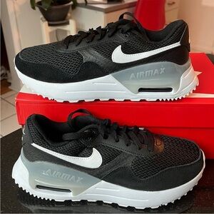 Nike Air Max Black and White Athletic Shoes